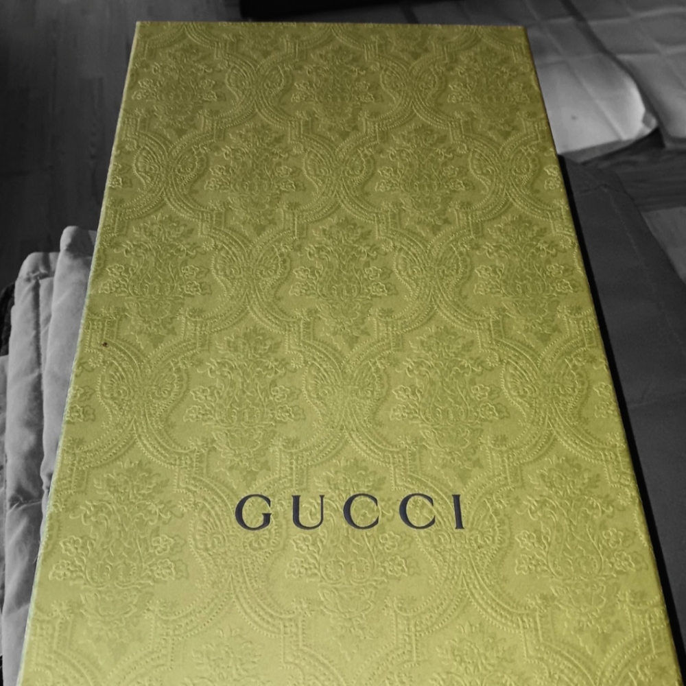 Gucci Slides - Picture 2 of 4